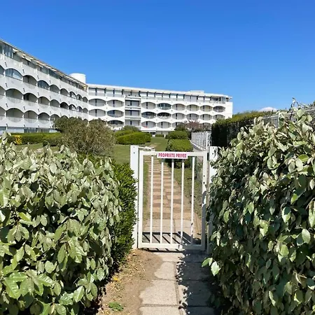 LES TERRASSES DE LA MER - PARKING - WIFI - CLIM - accès privé plage - point zéro La Grande Motte Extérieur photo
